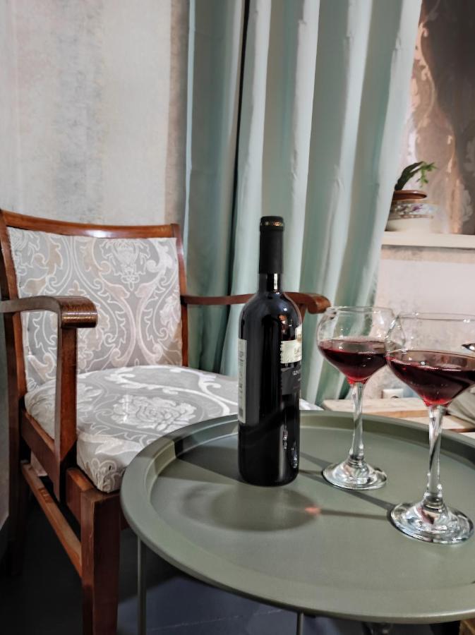 Friendly Guest House Κουτάισι Εξωτερικό φωτογραφία