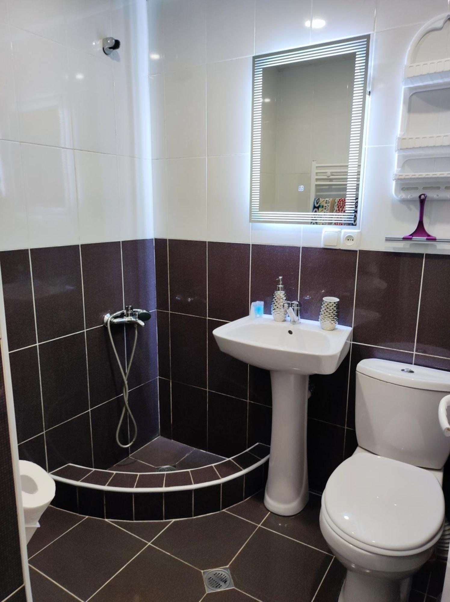 Friendly Guest House Κουτάισι Δωμάτιο φωτογραφία